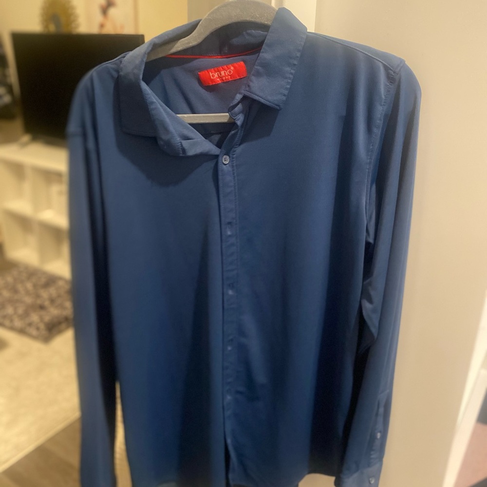 Men’s Navy Blue Long Sleeve Dress Shirt SIZE MEDIUM